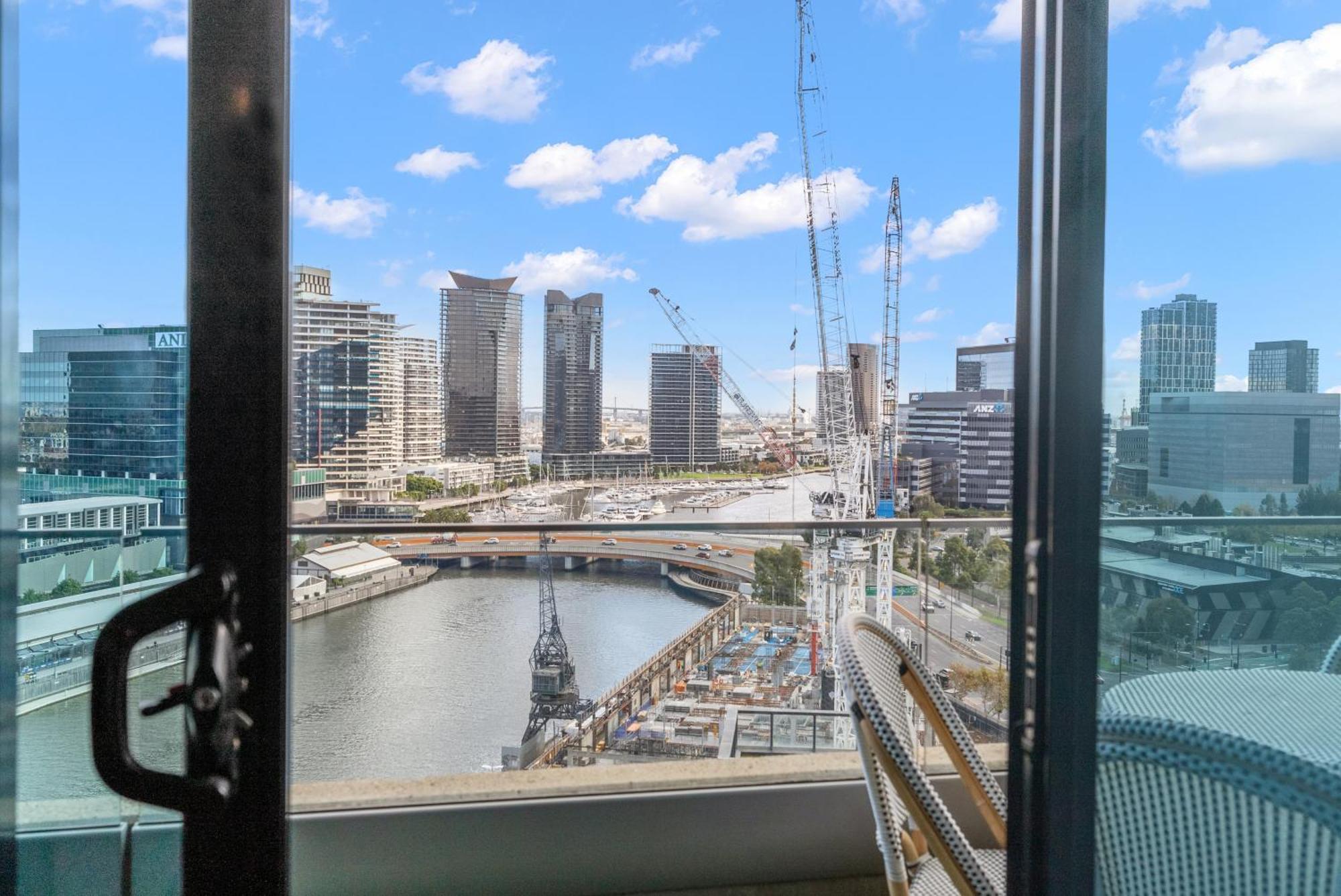 Resort Style Living Yarra Wharf Melburne Exterior foto